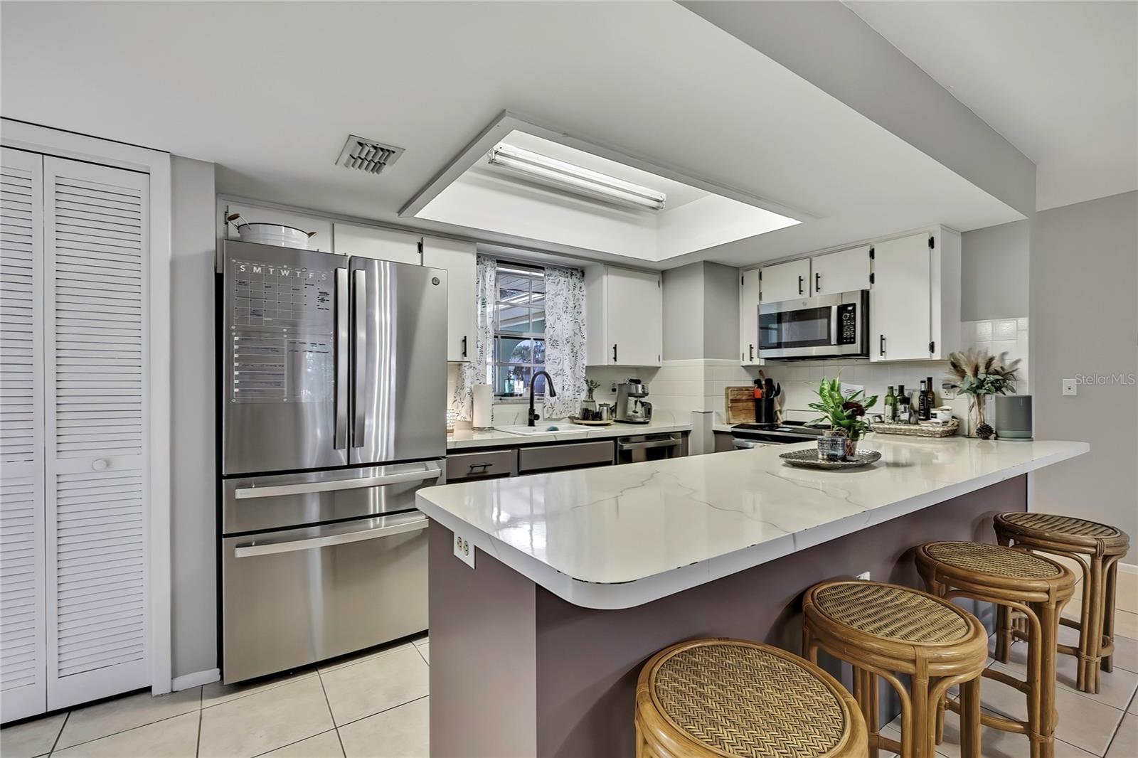 Image 19 of 39 For 368 Portland Avenue