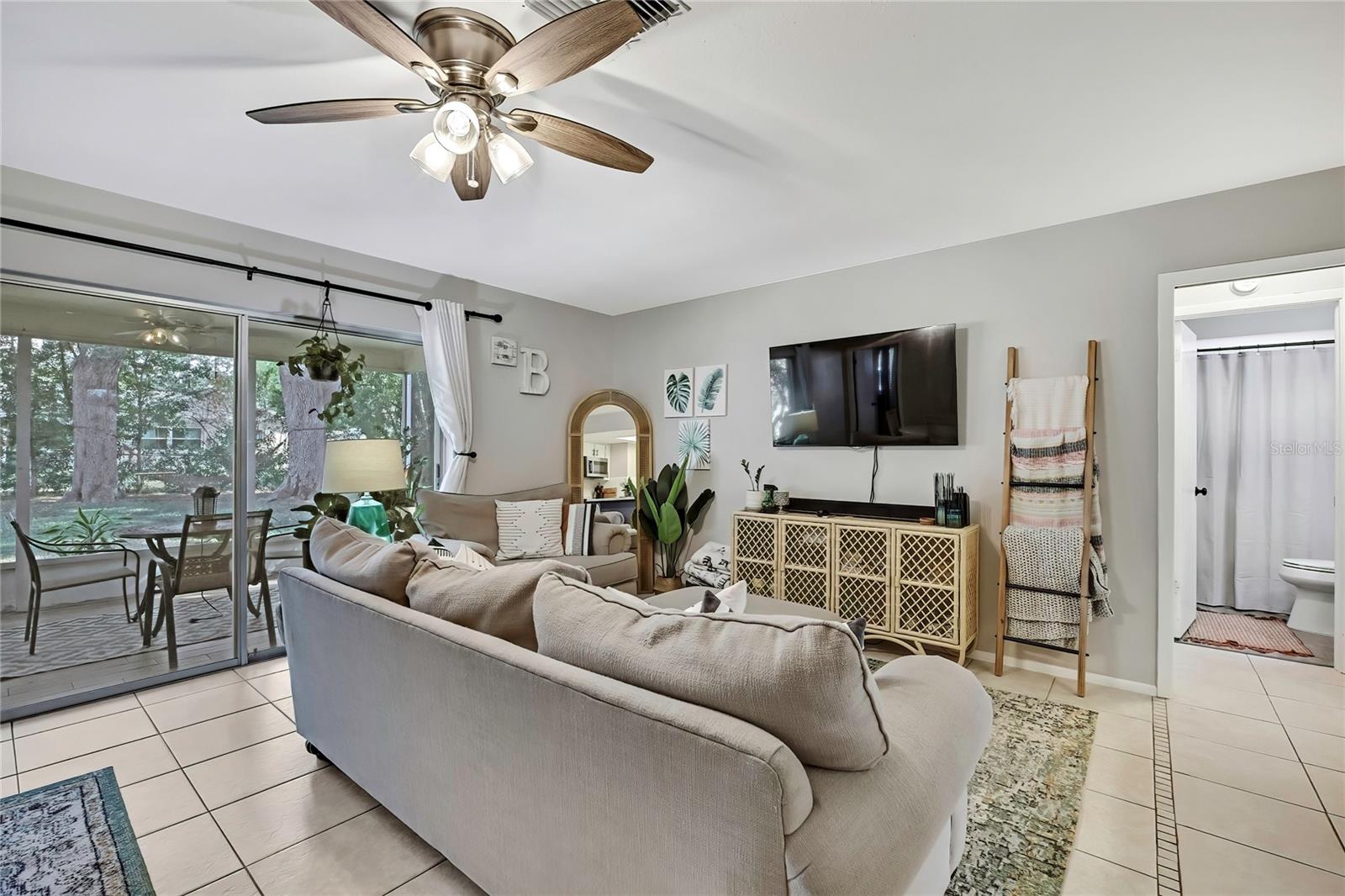 Image 25 of 39 For 368 Portland Avenue