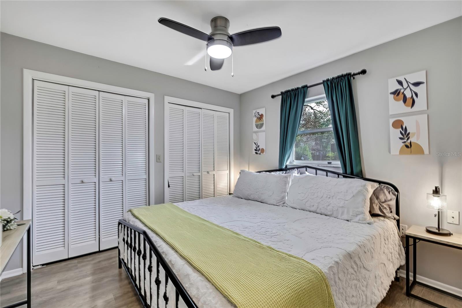 Image 32 of 39 For 368 Portland Avenue