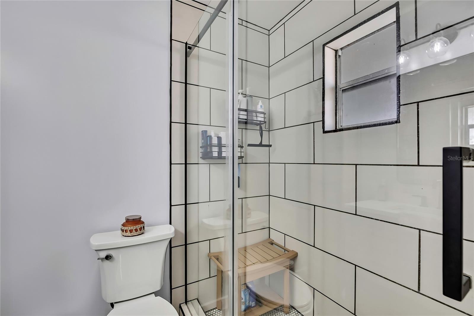 Image 35 of 39 For 368 Portland Avenue