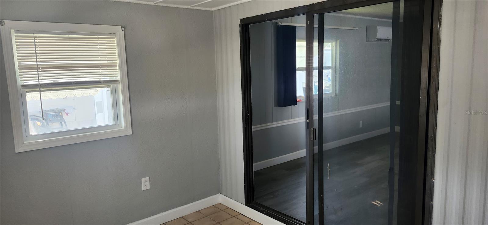 Image 27 of 41 For 10803 Freedom Drive