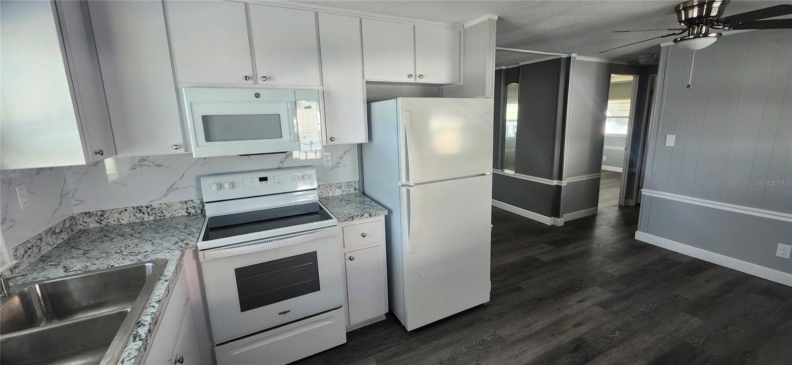 Image 28 of 41 For 10803 Freedom Drive