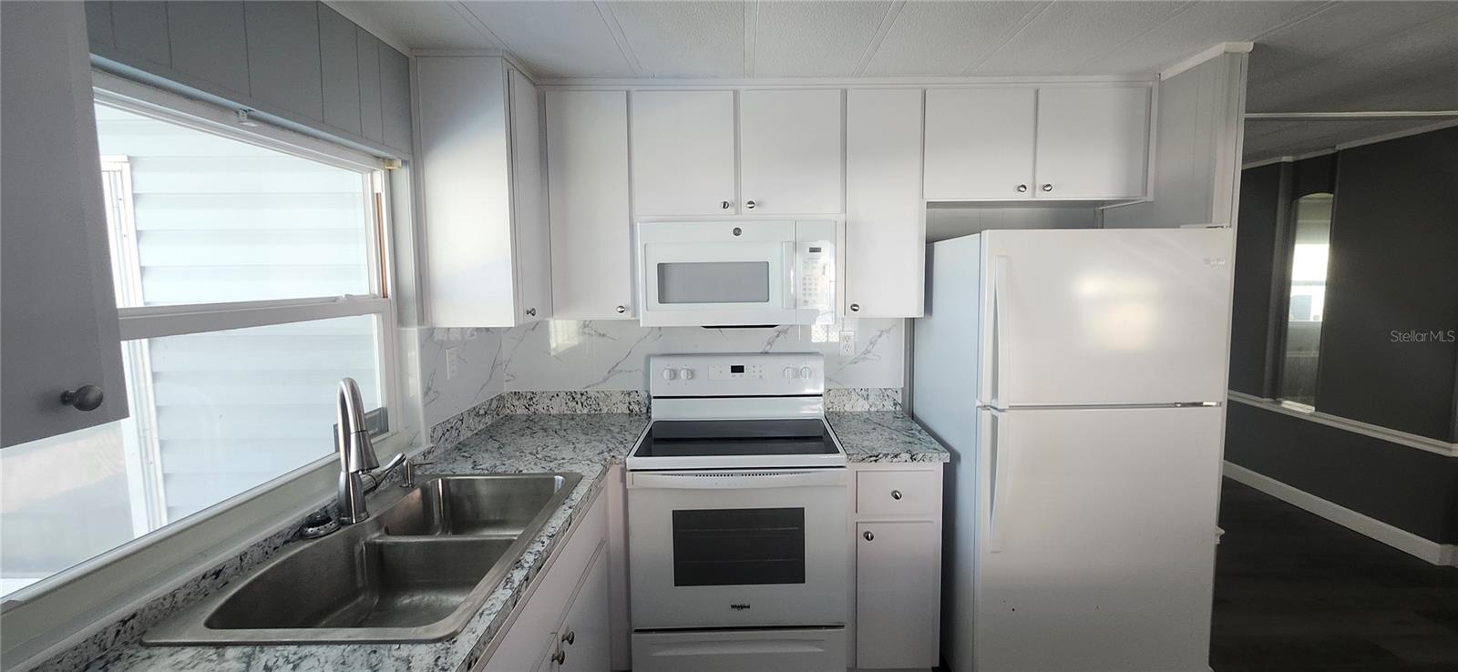 Image 29 of 41 For 10803 Freedom Drive