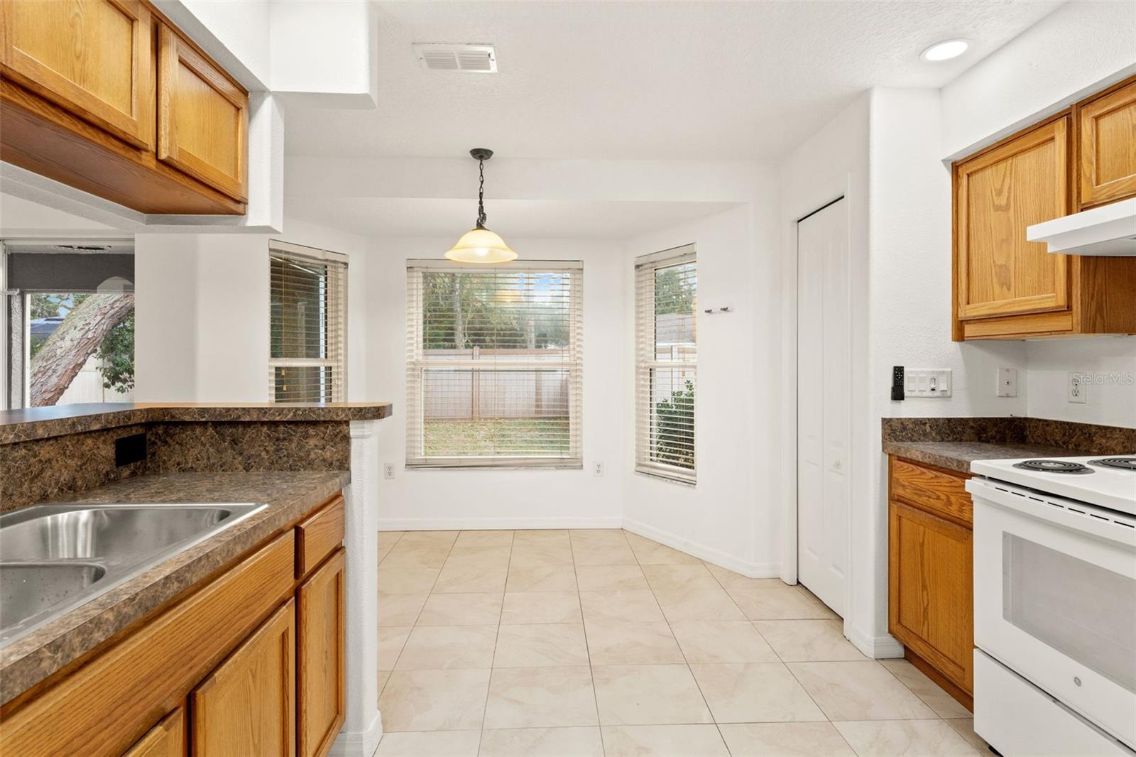 Image 17 of 45 For 542 Fairbanks Road