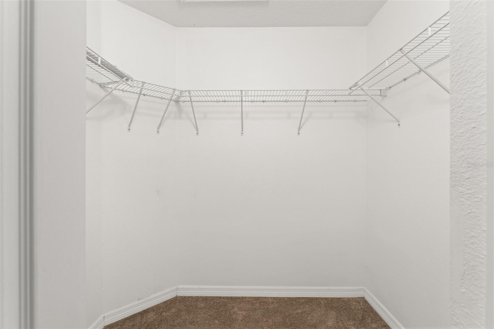 Image 25 of 45 For 542 Fairbanks Road