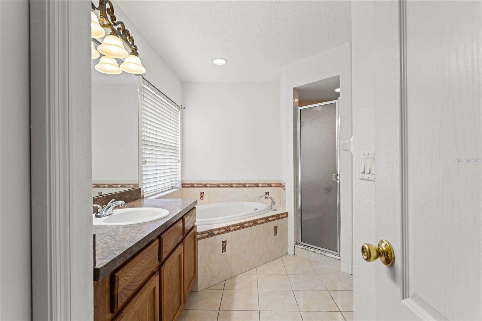 Image 26 of 45 For 542 Fairbanks Road