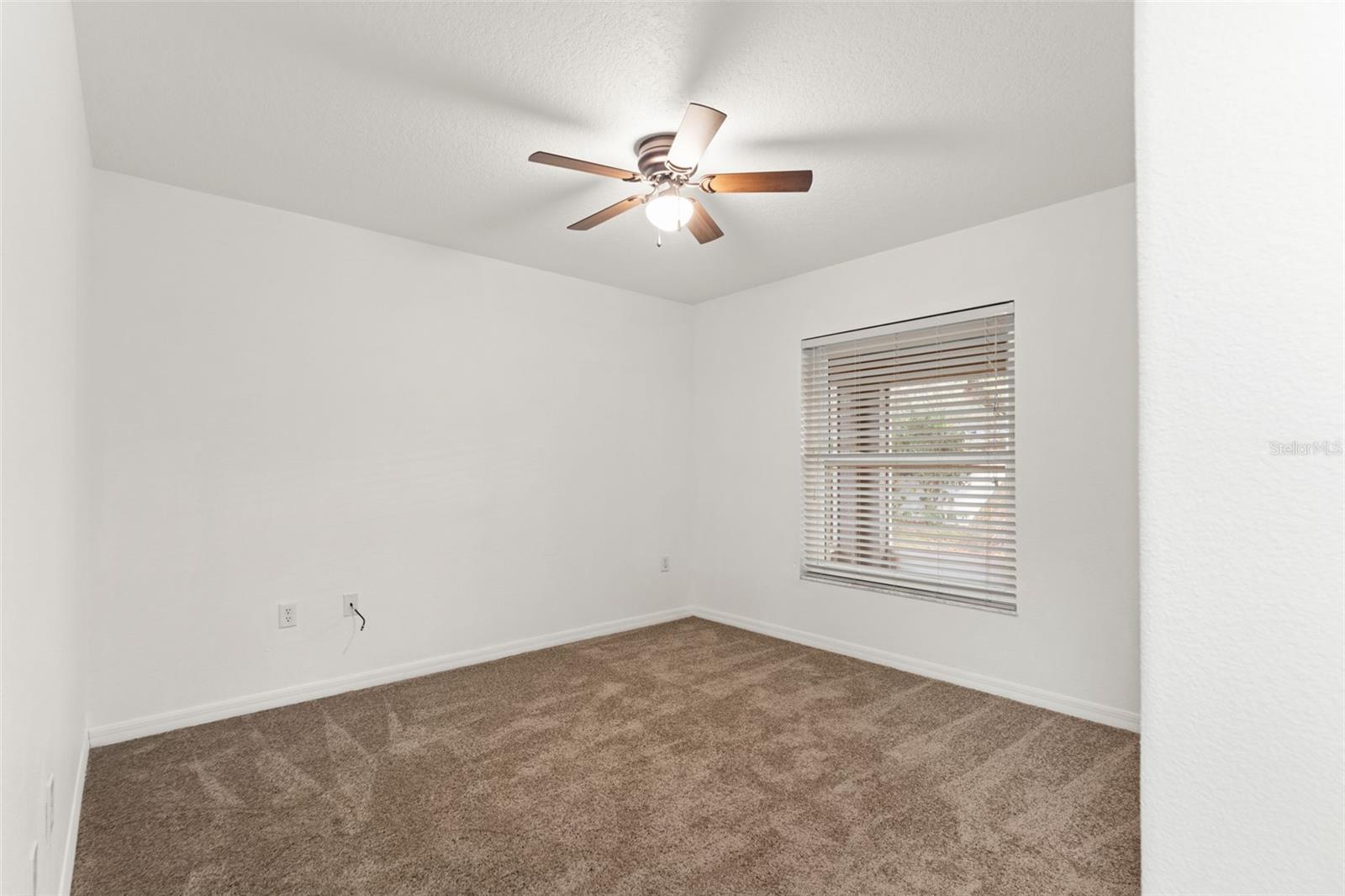 Image 31 of 45 For 542 Fairbanks Road