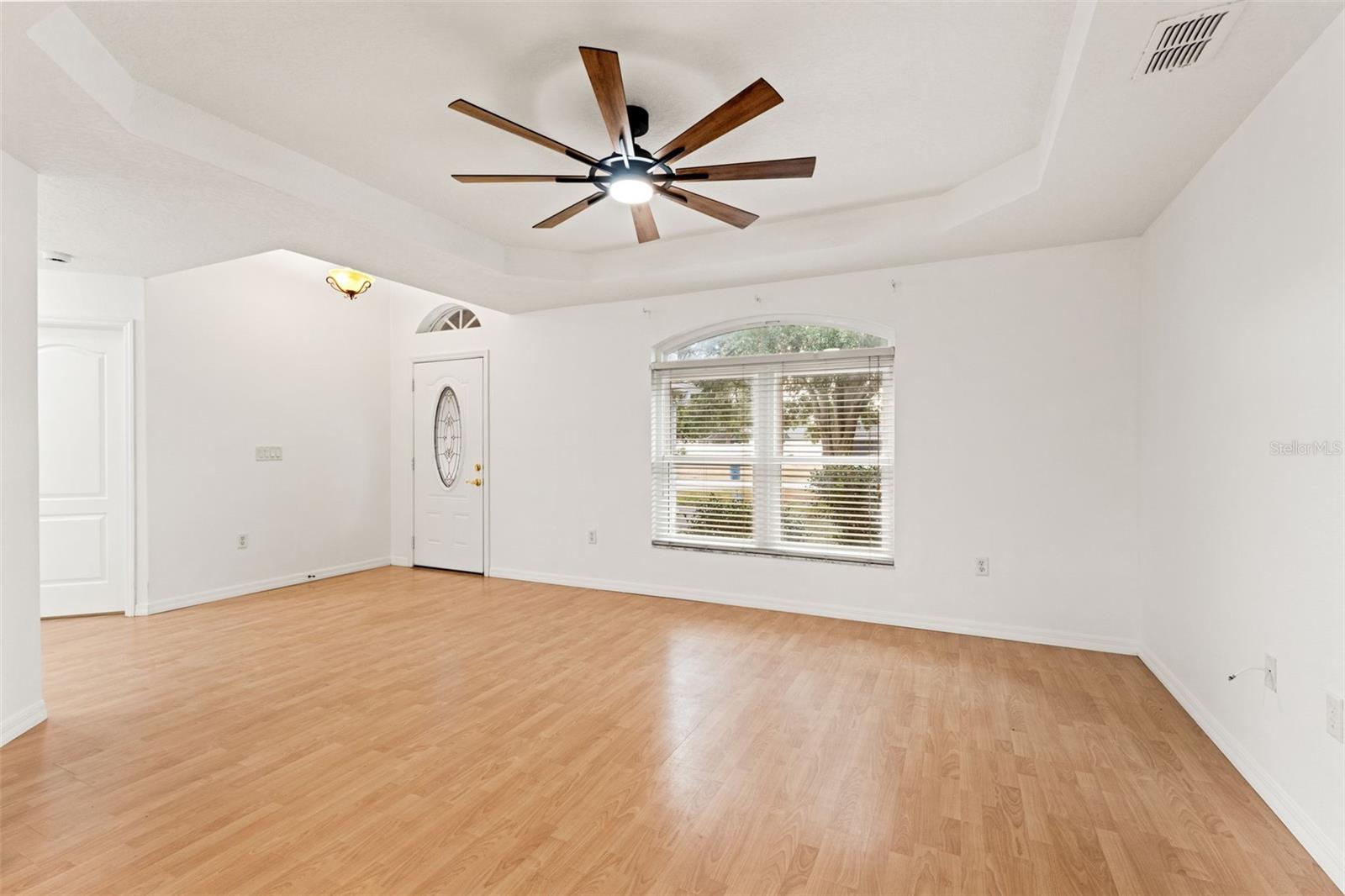 Image 38 of 45 For 542 Fairbanks Road