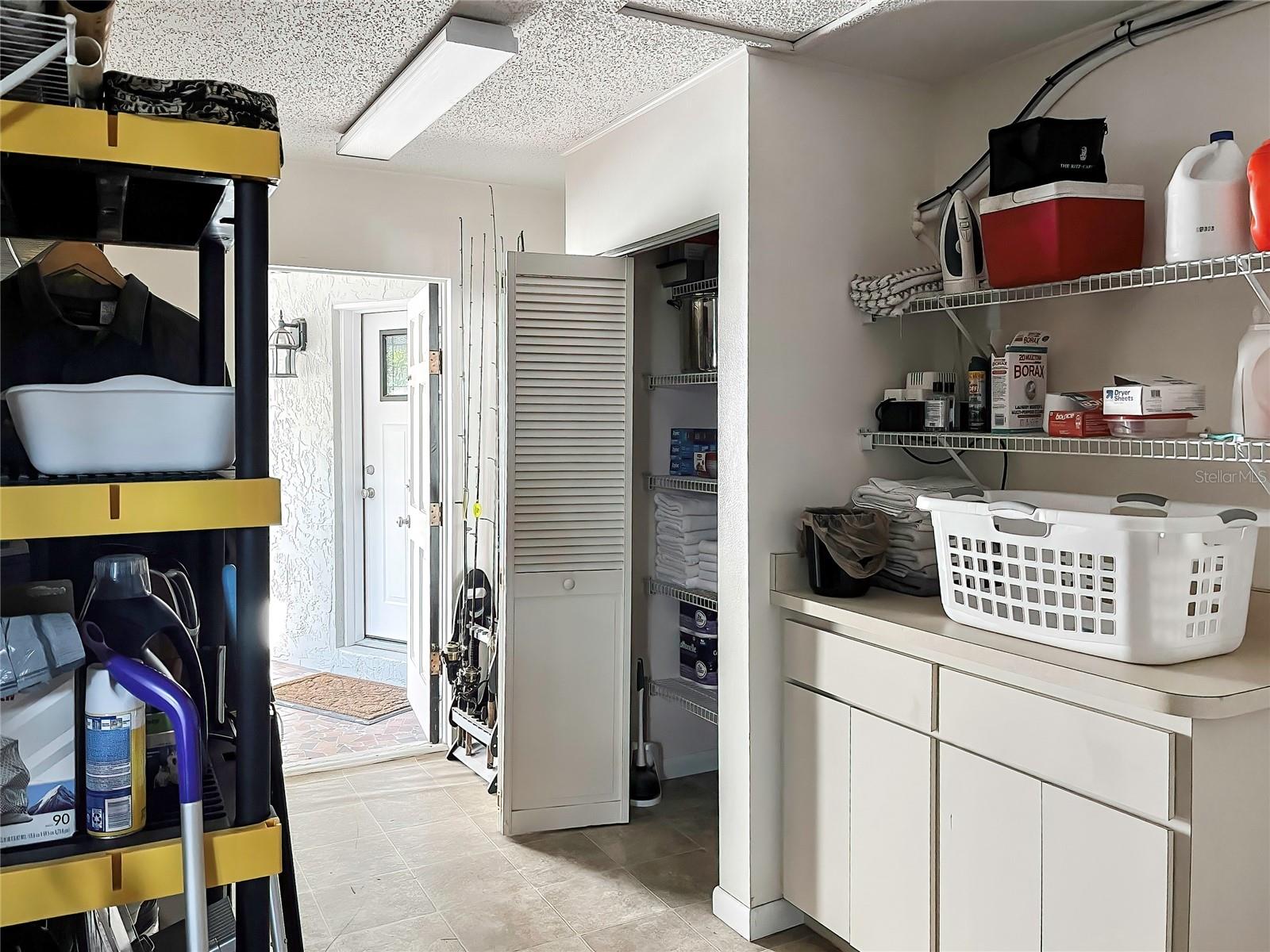 Image 61 of 66 For 6670 Merleing Loop