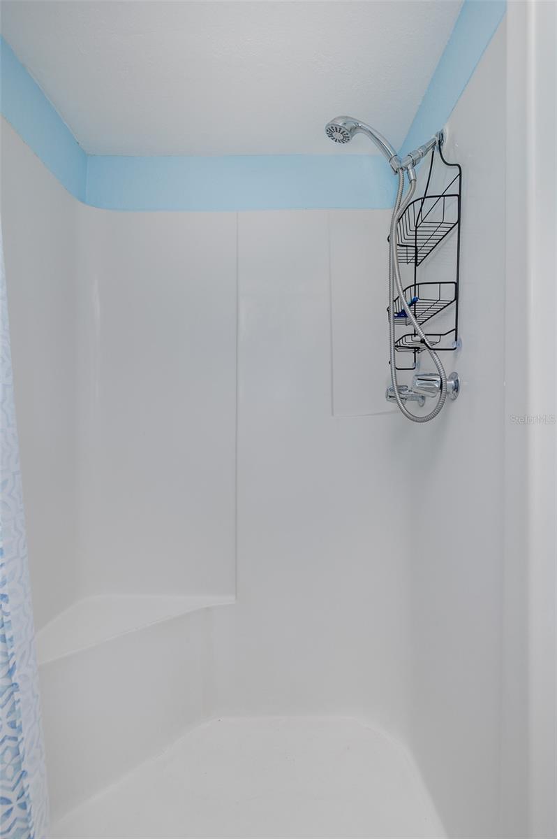 Image 24 of 43 For 4939 Floramar Terrace 312