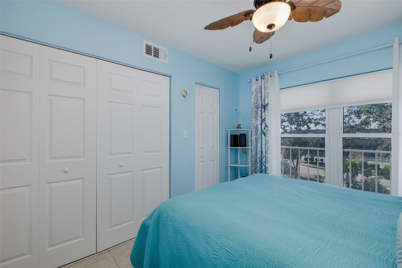 Image 26 of 43 For 4939 Floramar Terrace 312