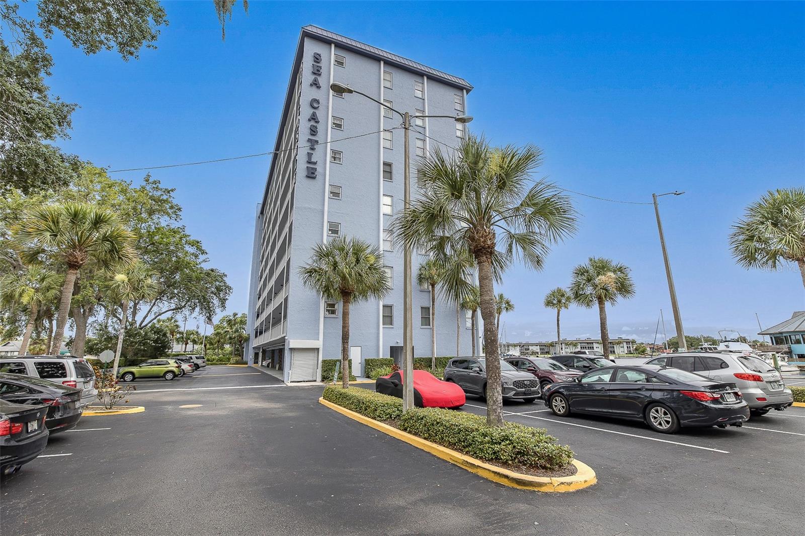 Image 3 of 43 For 4939 Floramar Terrace 312