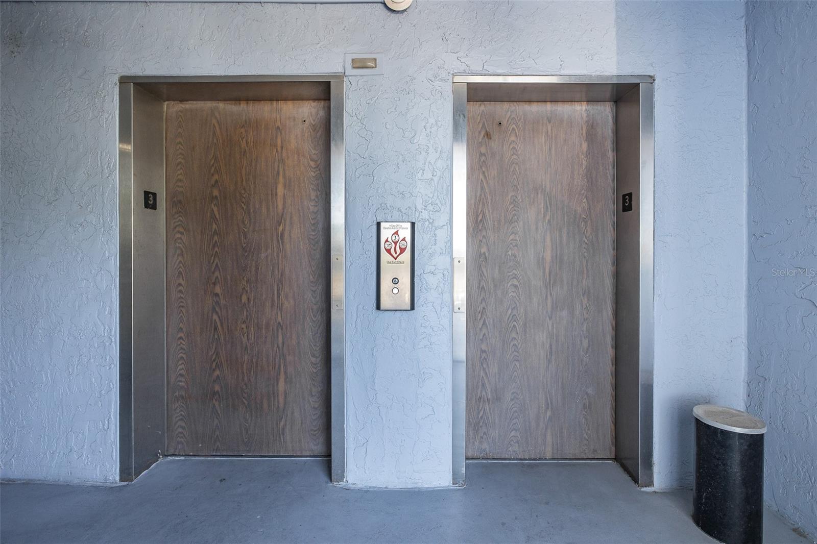 Image 35 of 43 For 4939 Floramar Terrace 312