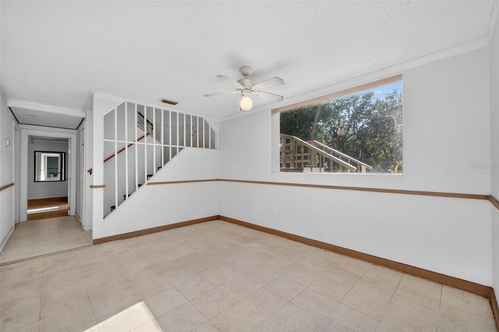 Image 15 of 83 For 6345 Lost Trail