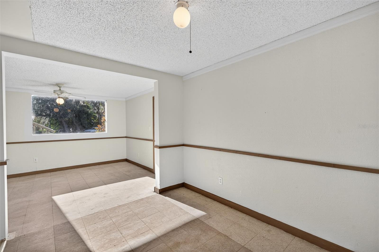 Image 20 of 83 For 6345 Lost Trail