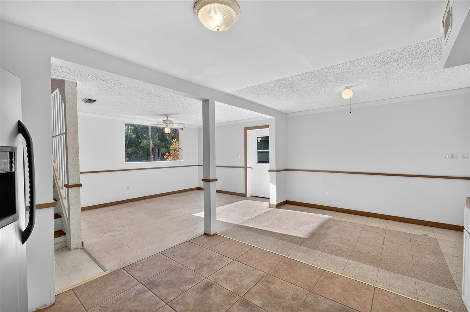 Image 27 of 83 For 6345 Lost Trail