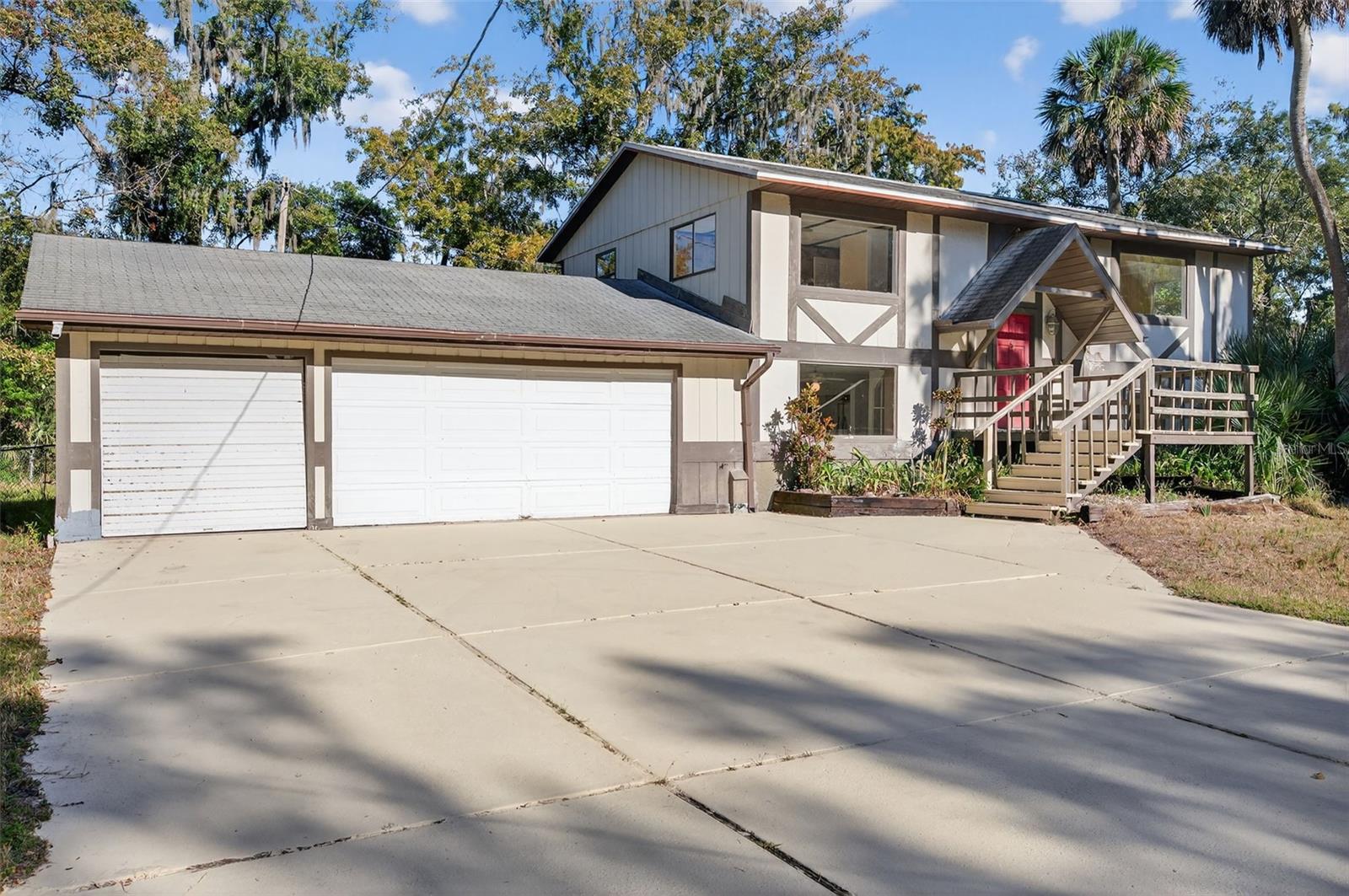 Image 6 of 83 For 6345 Lost Trail