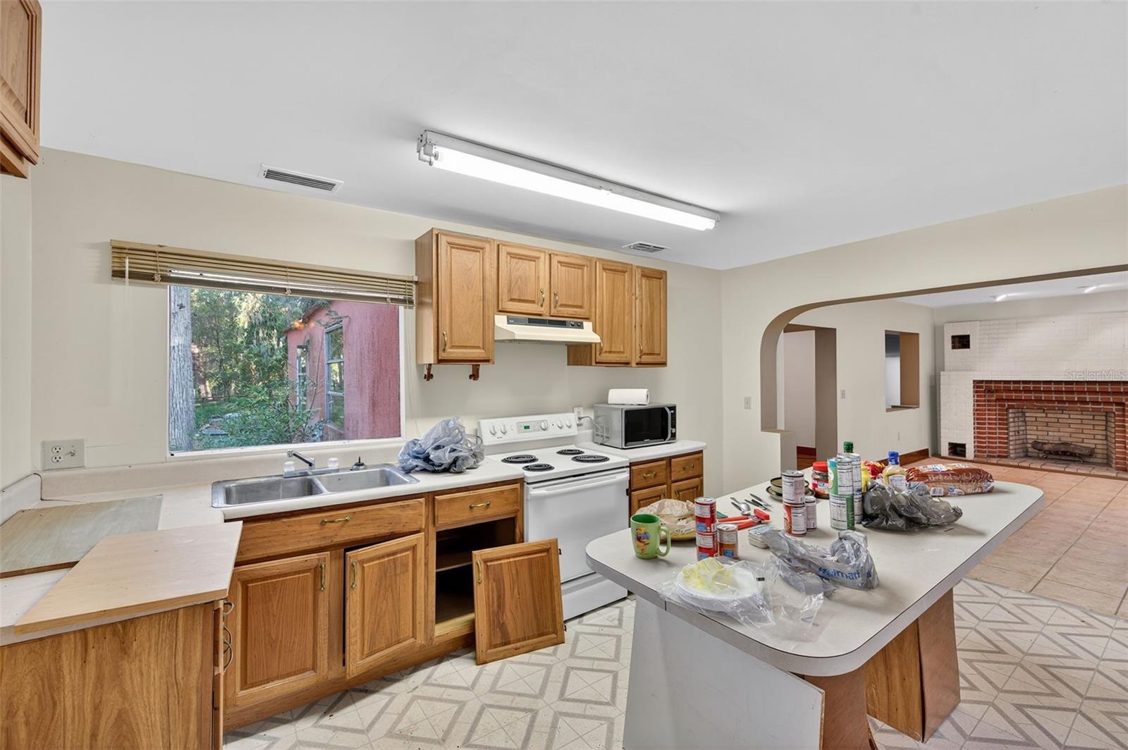 Image 20 of 56 For 6346 Lost Trail