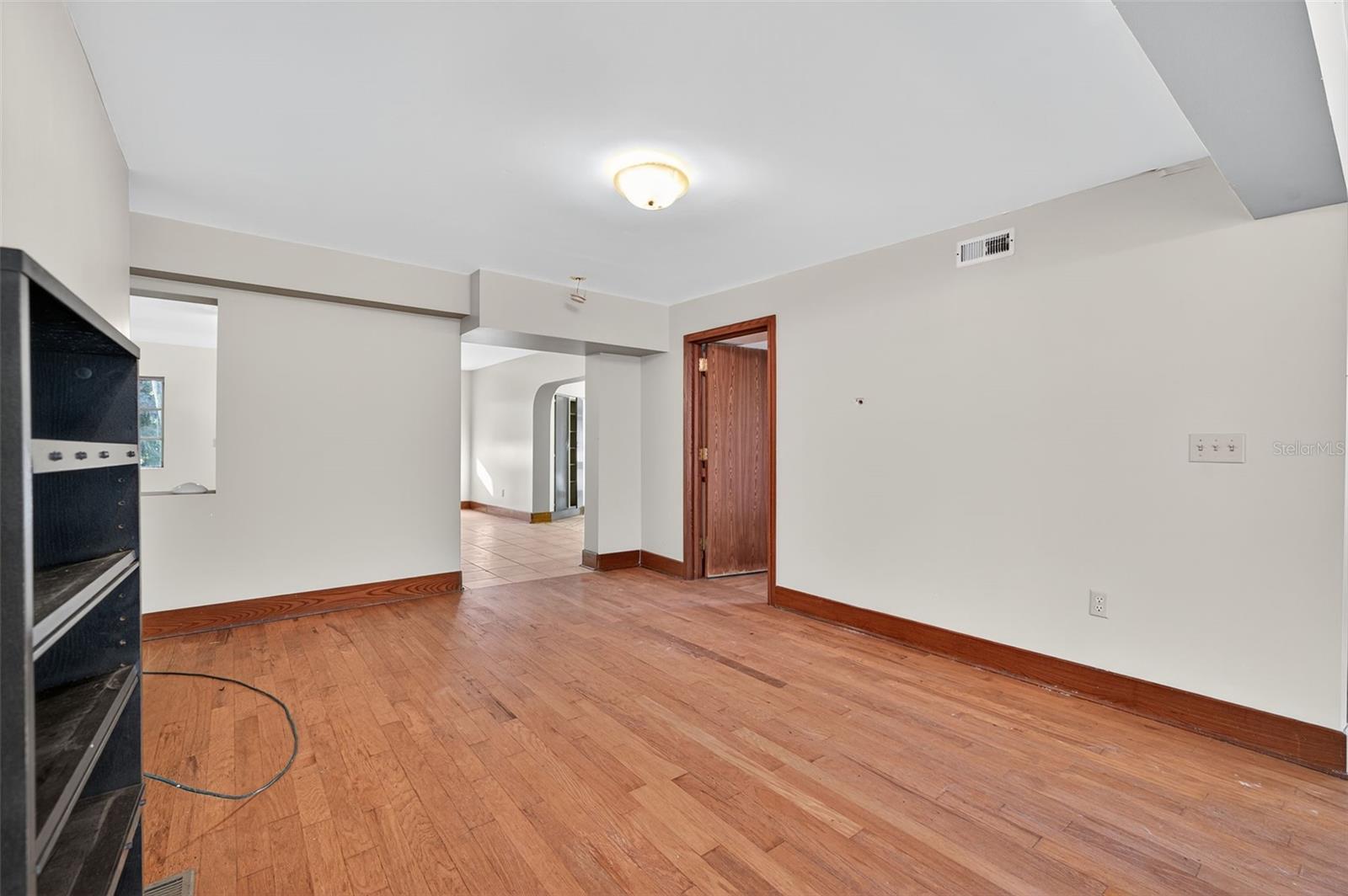 Image 27 of 56 For 6346 Lost Trail