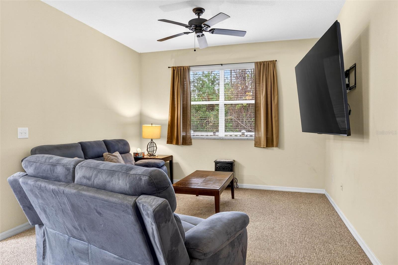 Image 18 of 49 For 12006 Greengate Drive