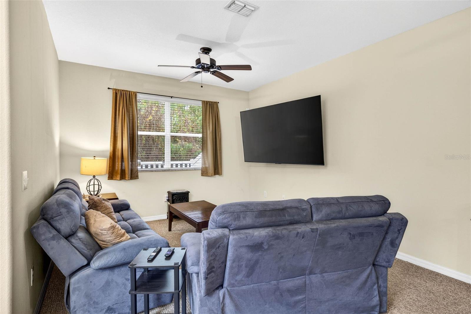 Image 19 of 49 For 12006 Greengate Drive