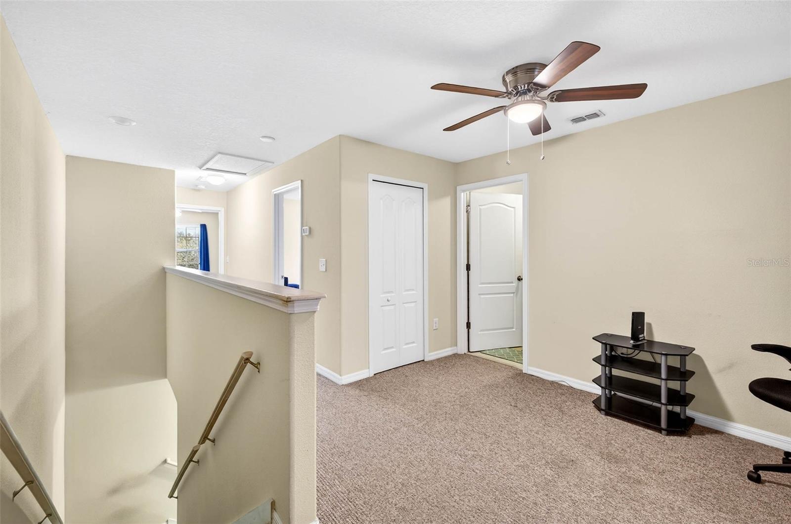 Image 23 of 49 For 12006 Greengate Drive