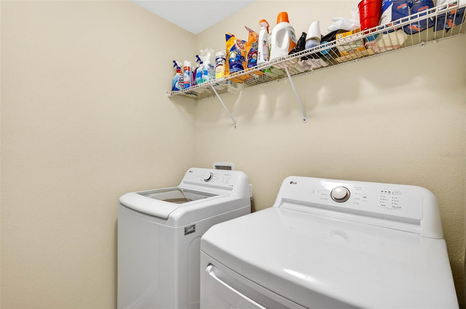 Image 39 of 49 For 12006 Greengate Drive