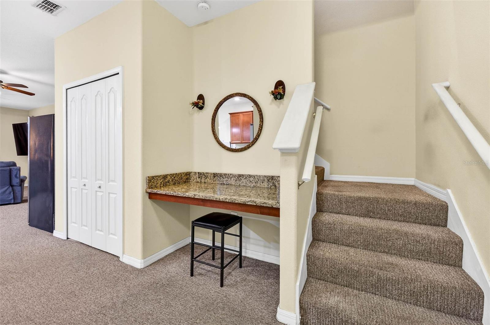 Image 9 of 49 For 12006 Greengate Drive