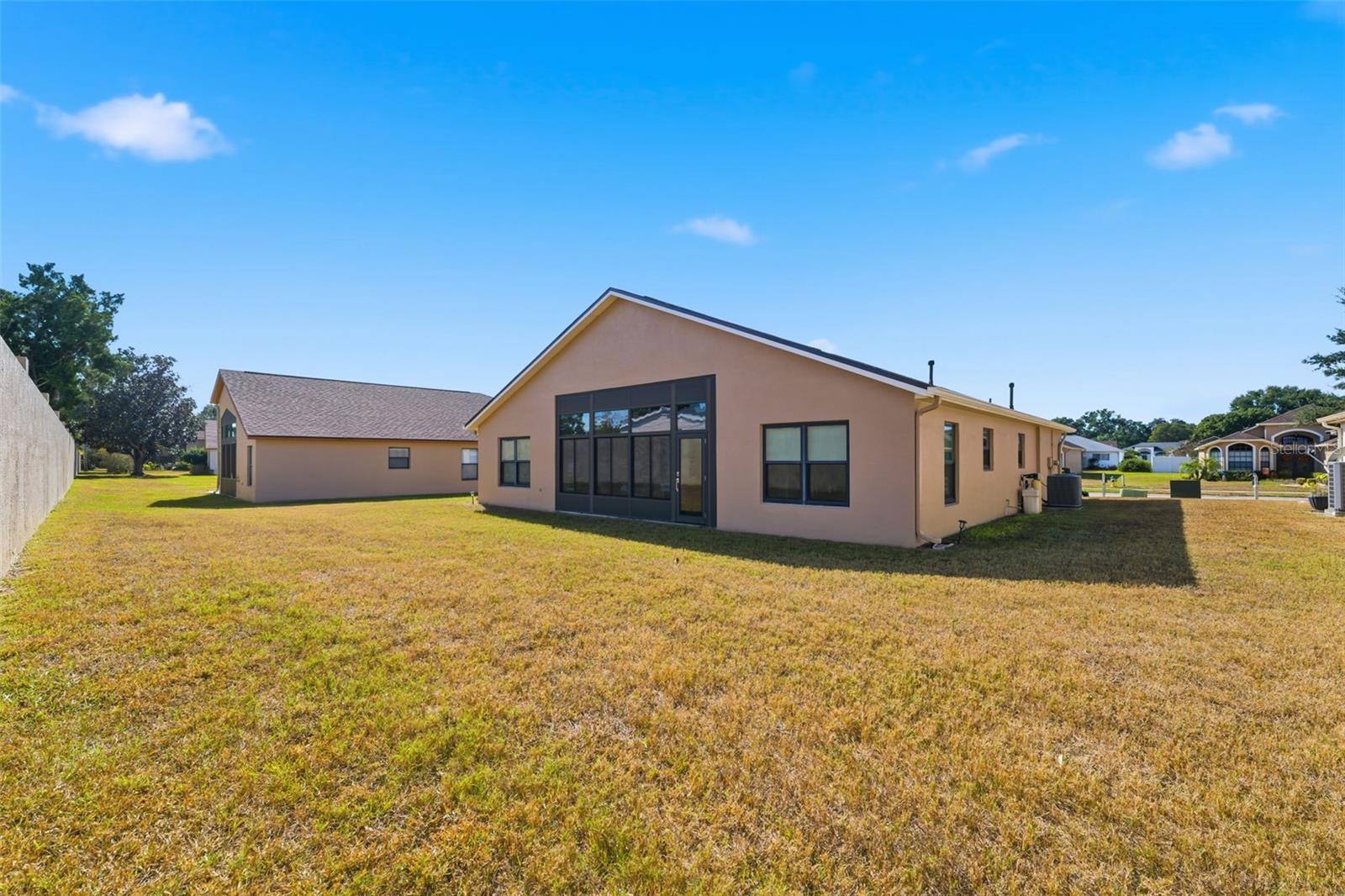 Image 26 of 39 For 13842 Greyhawk Court