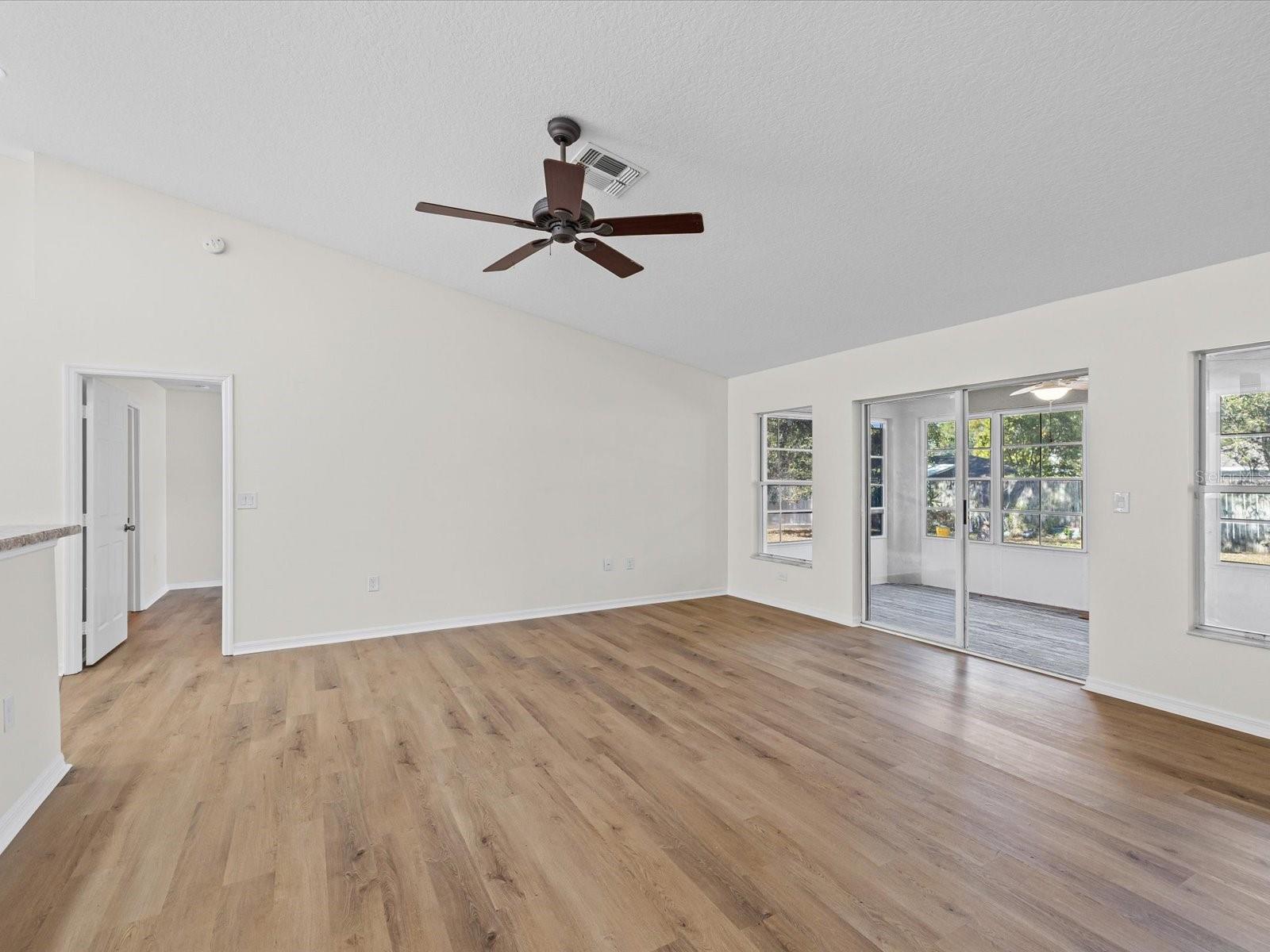 Image 16 of 43 For 11217 Kangley Lane