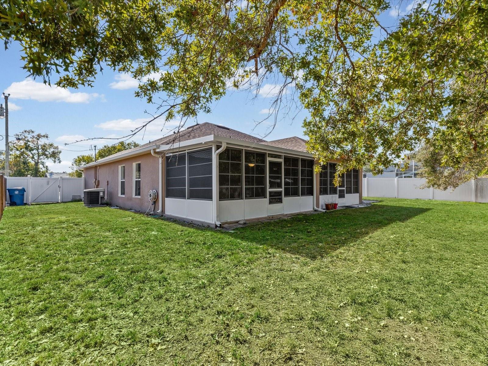 Image 36 of 43 For 11217 Kangley Lane