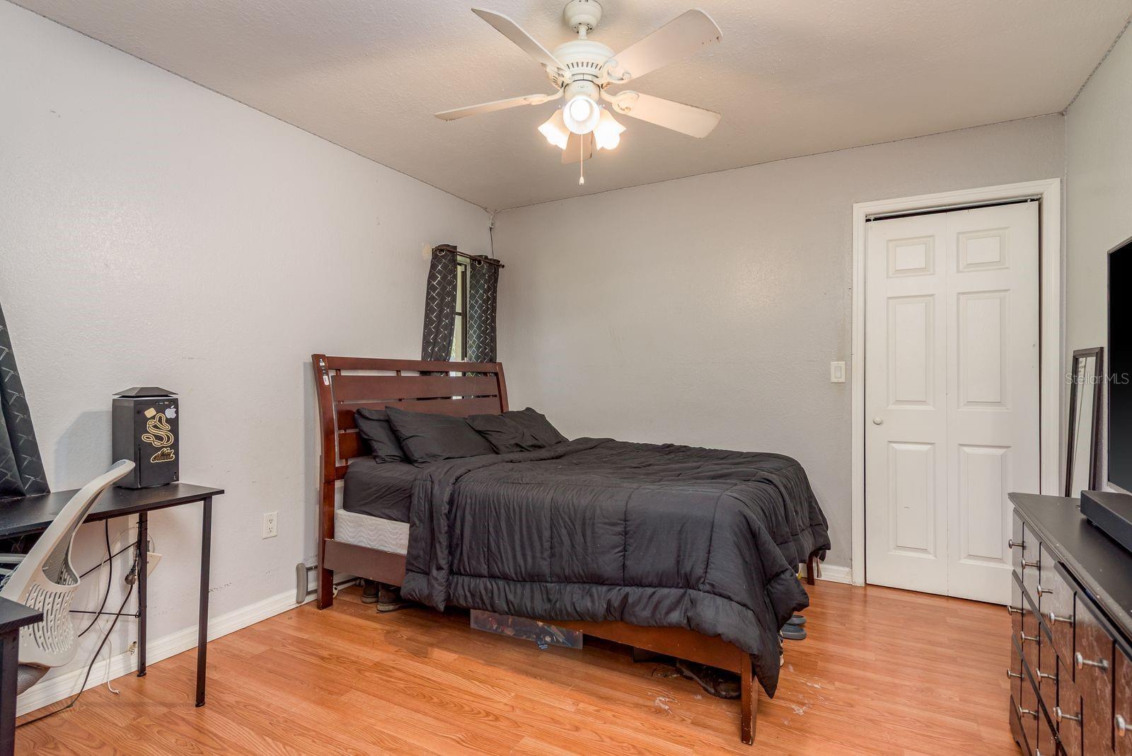 Listing photo id 26 for 7487 Alhambra Court