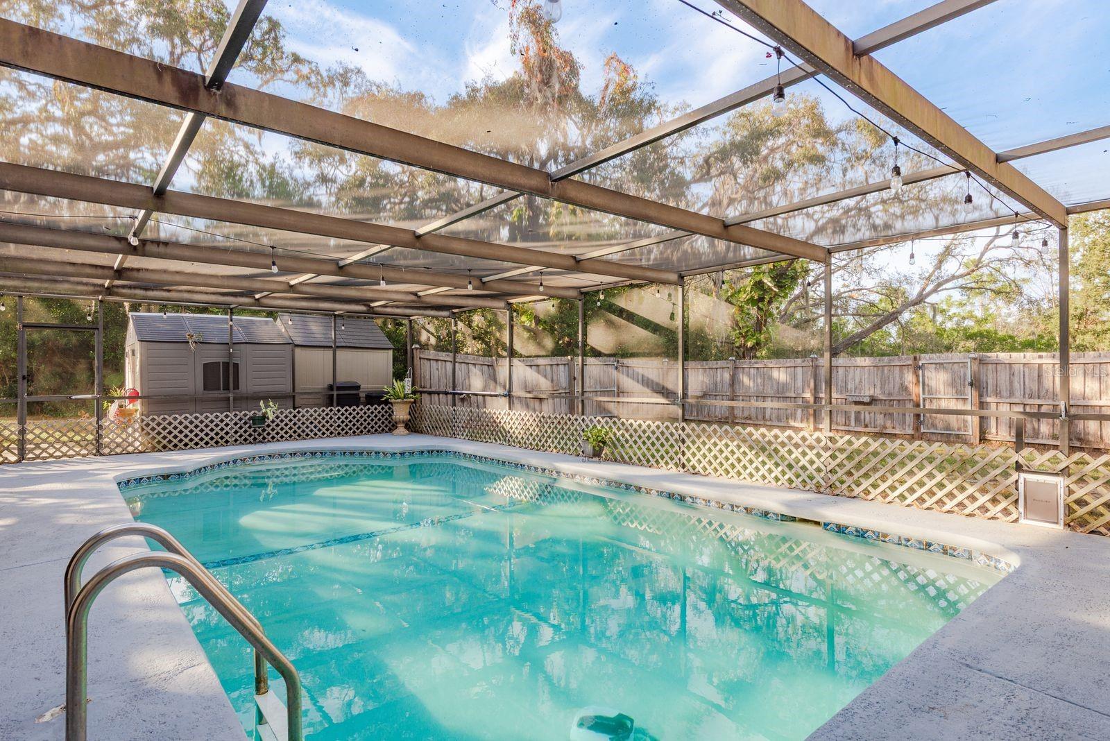 Listing photo id 2 for 7487 Alhambra Court