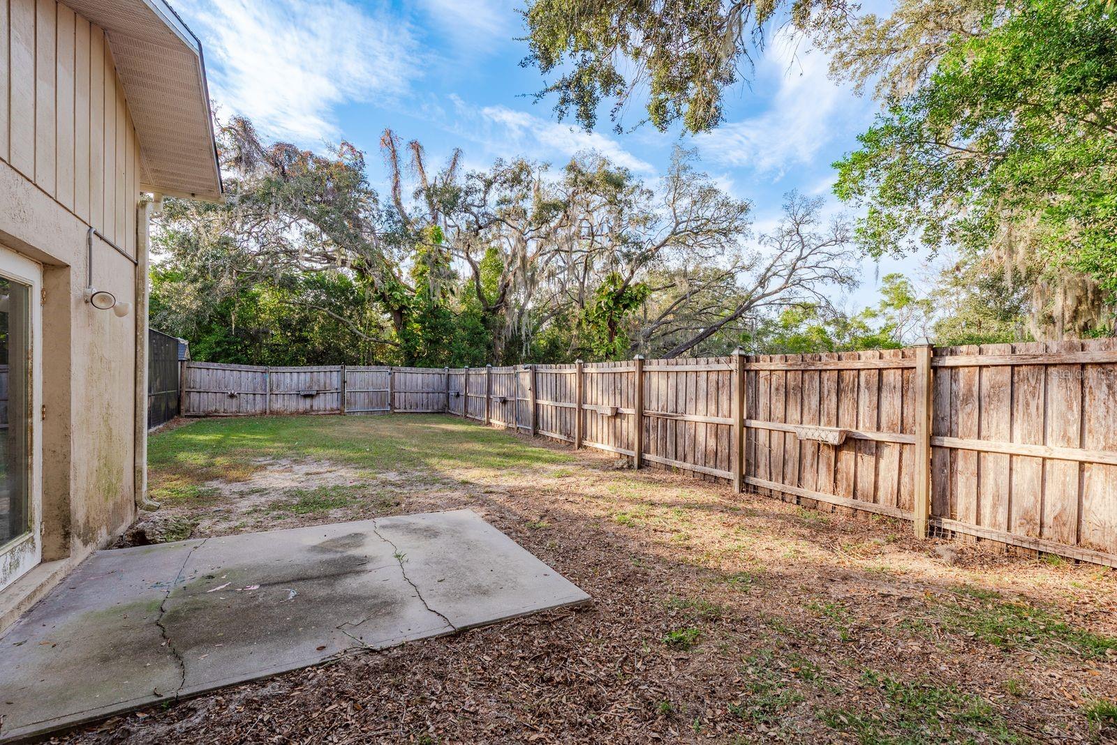 Listing photo id 44 for 7487 Alhambra Court