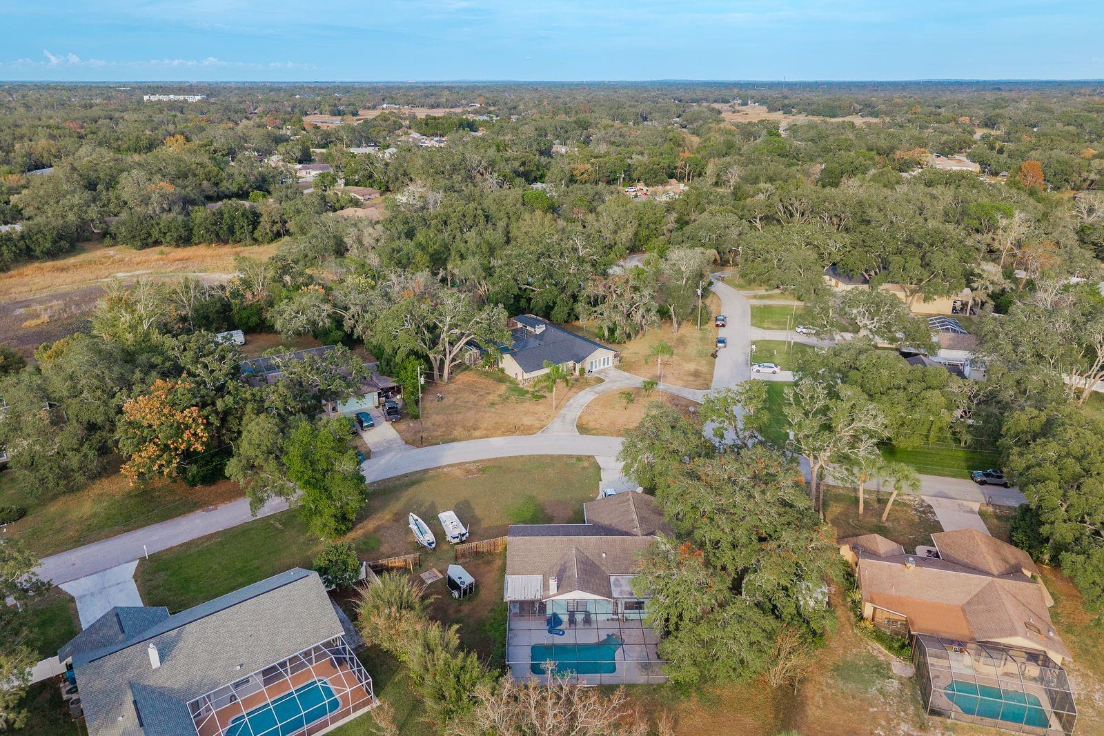 Listing photo id 52 for 7487 Alhambra Court