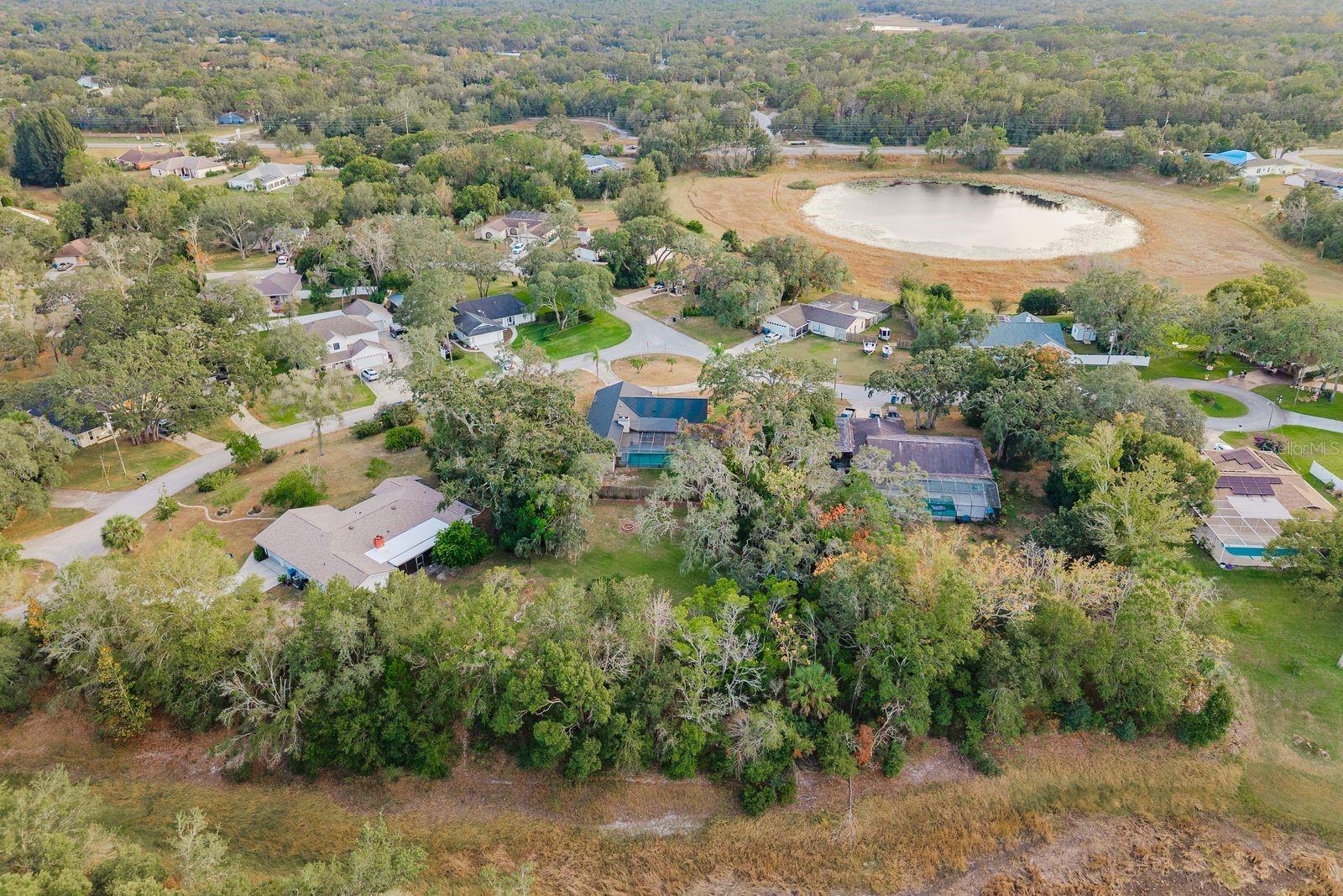 Listing photo id 54 for 7487 Alhambra Court