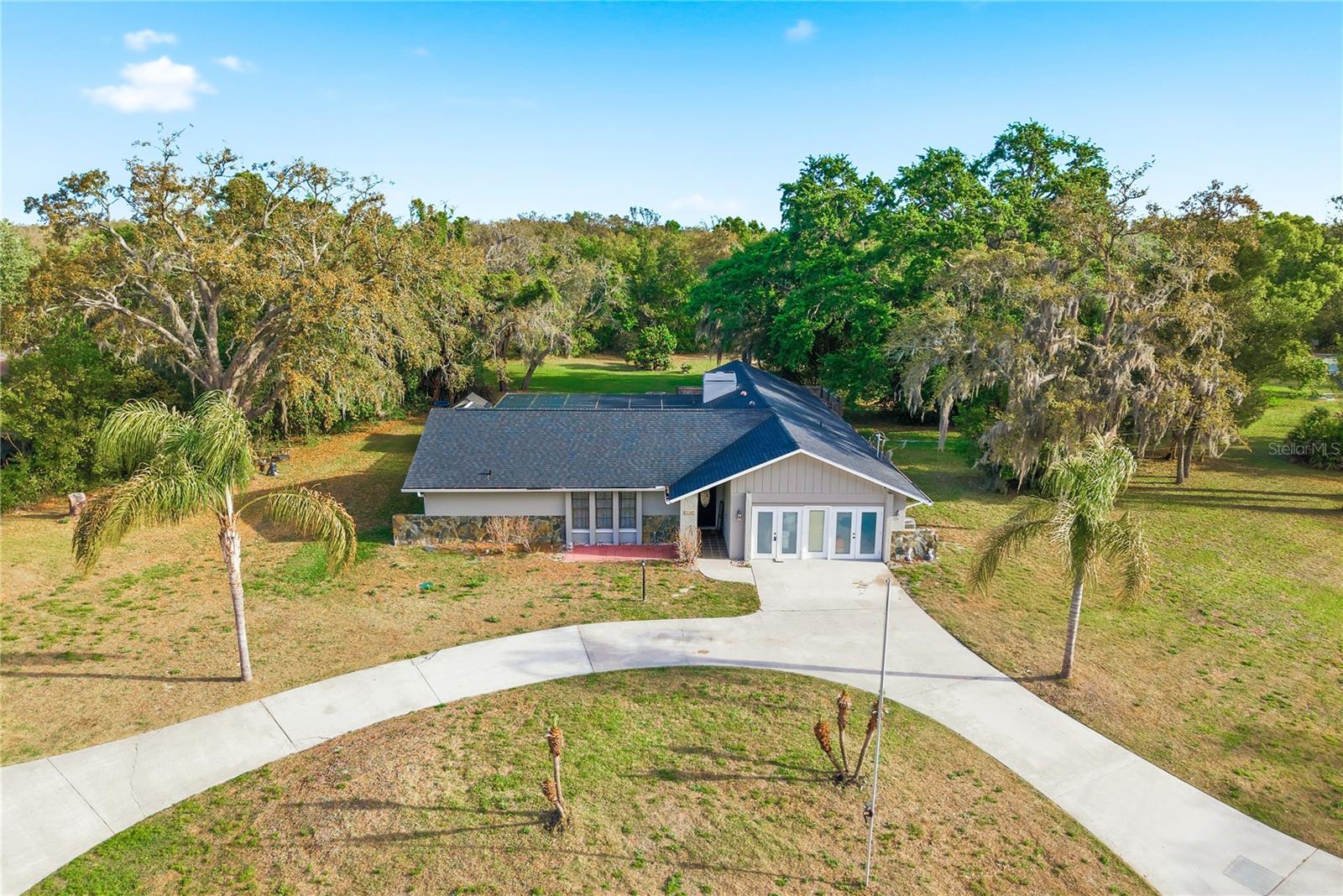 Listing photo id 59 for 7487 Alhambra Court