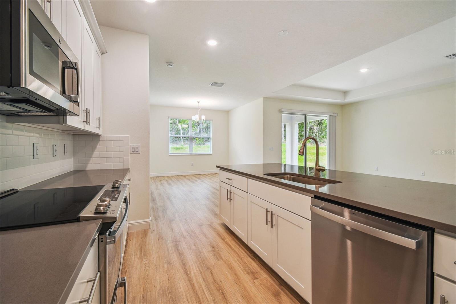 Image 11 of 38 For 11347 Striped Bass Court