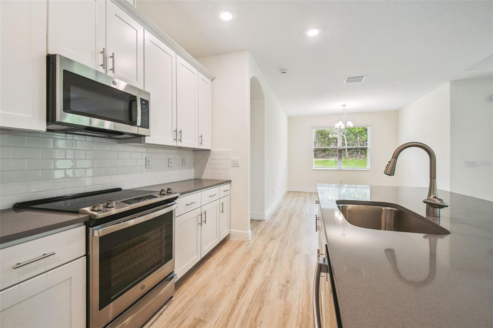 Image 13 of 38 For 11347 Striped Bass Court