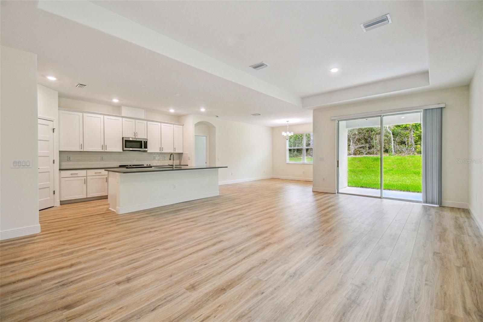 Image 18 of 38 For 11347 Striped Bass Court