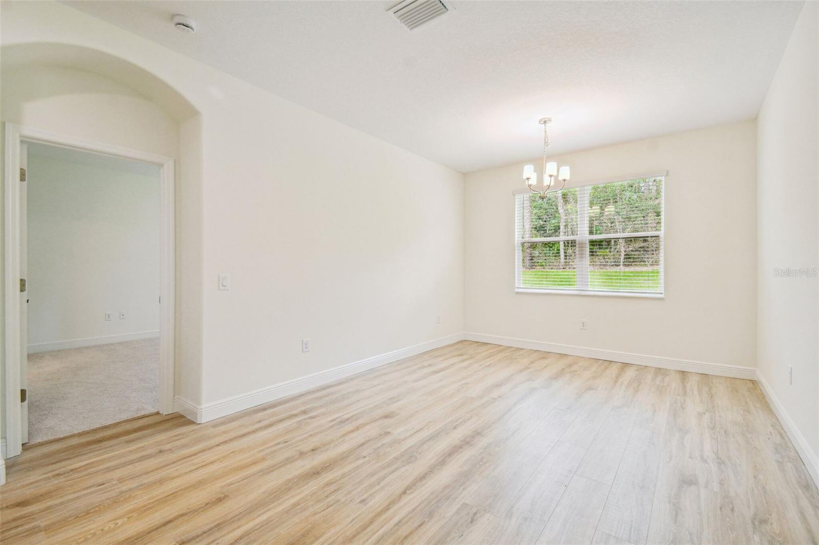 Image 21 of 38 For 11347 Striped Bass Court