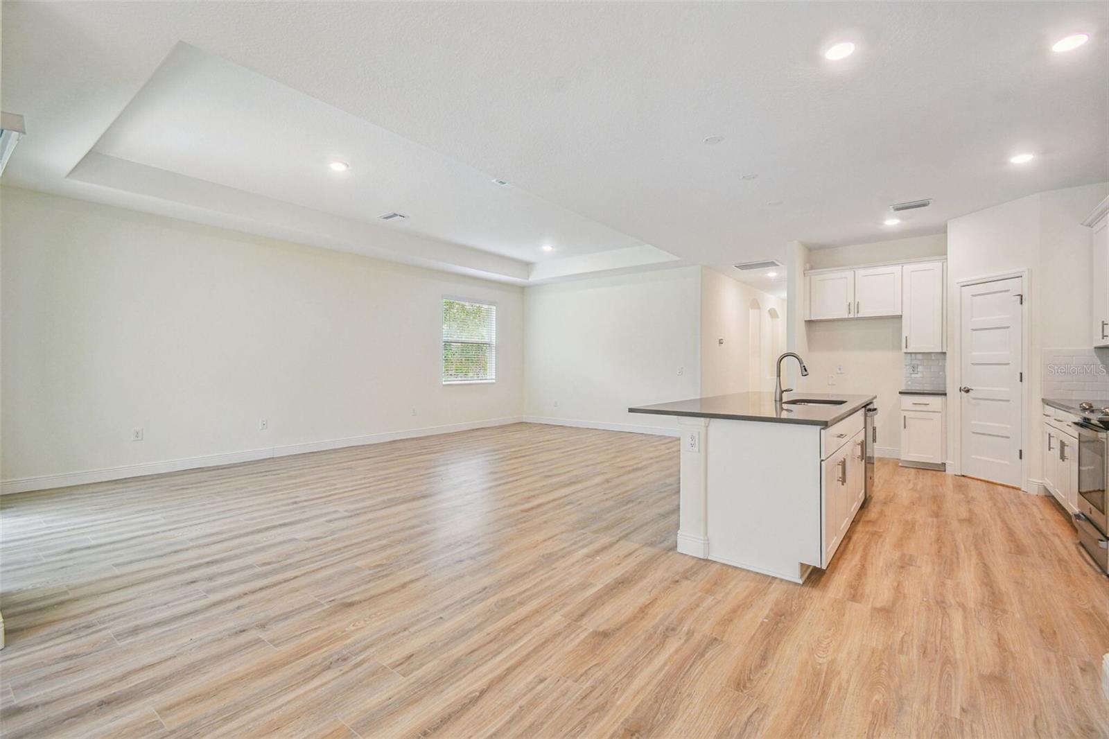 Image 7 of 38 For 11347 Striped Bass Court