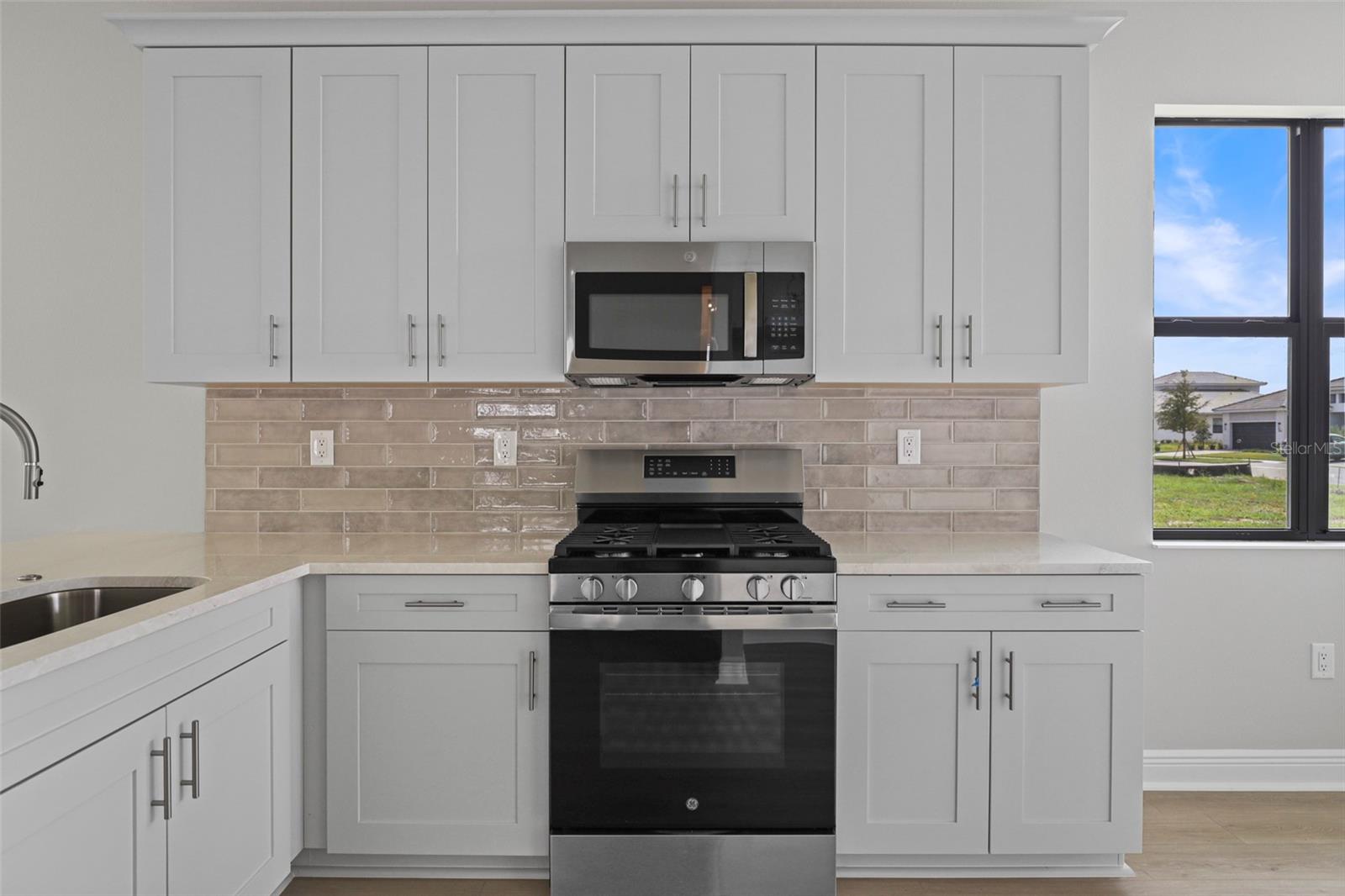 Image 32 of 79 For 18340 Rockport Place