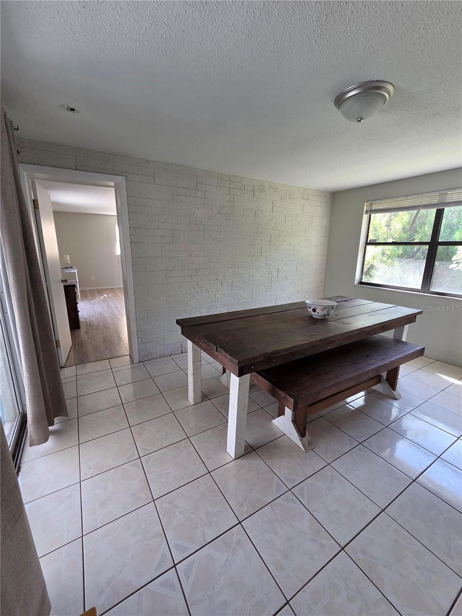 Image 5 of 12 For 1838 Solar Drive