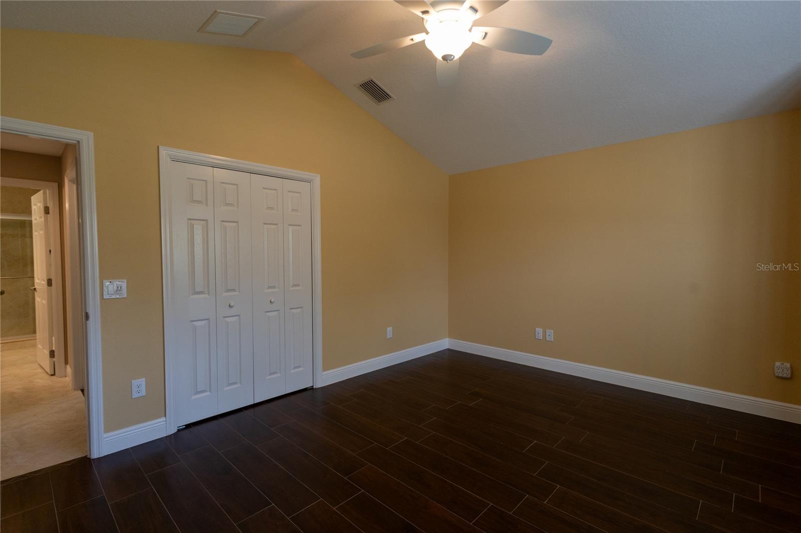 Image 52 of 67 For 2119 Chalmer Terrace