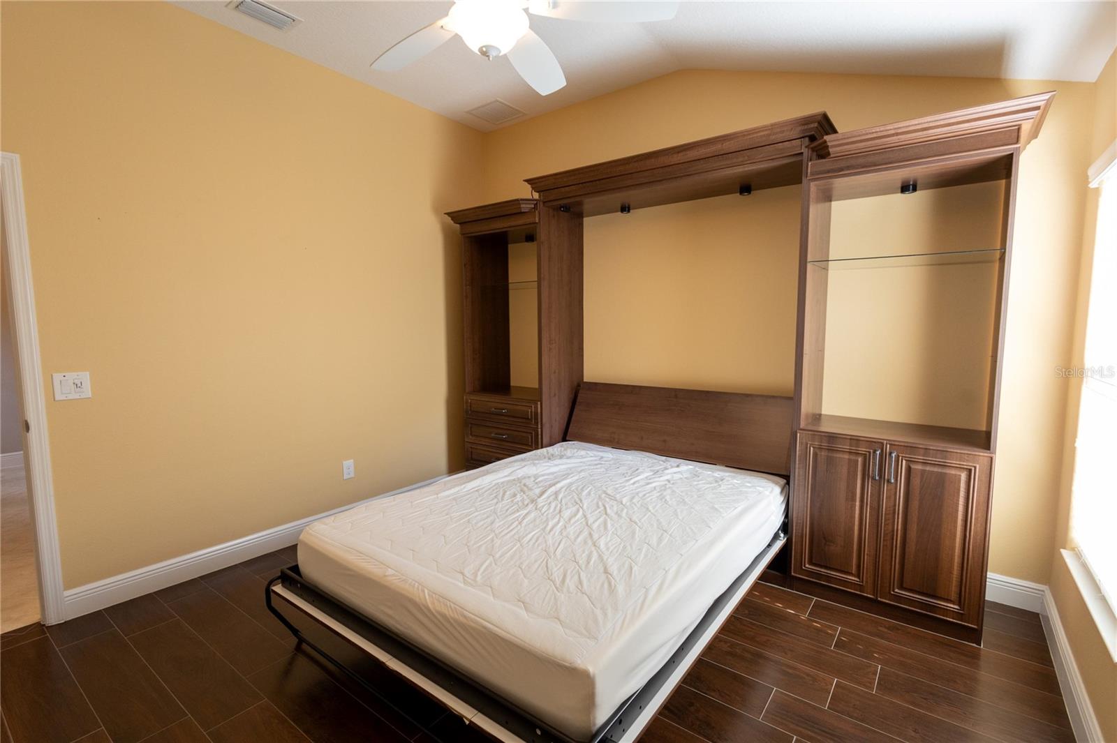 Image 54 of 67 For 2119 Chalmer Terrace