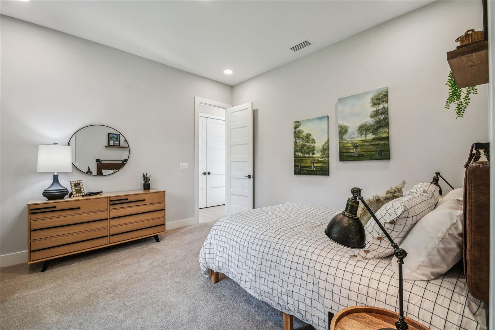 Image 38 of 100 For 6470 Summit View Drive