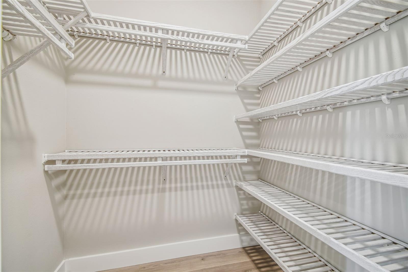 Image 63 of 100 For 6470 Summit View Drive