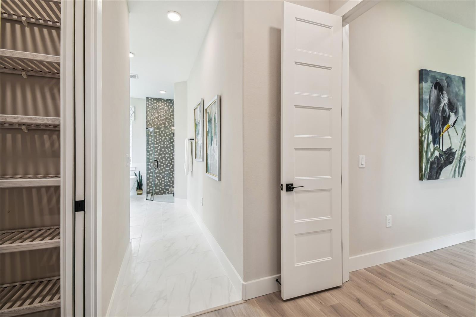 Image 64 of 100 For 6470 Summit View Drive