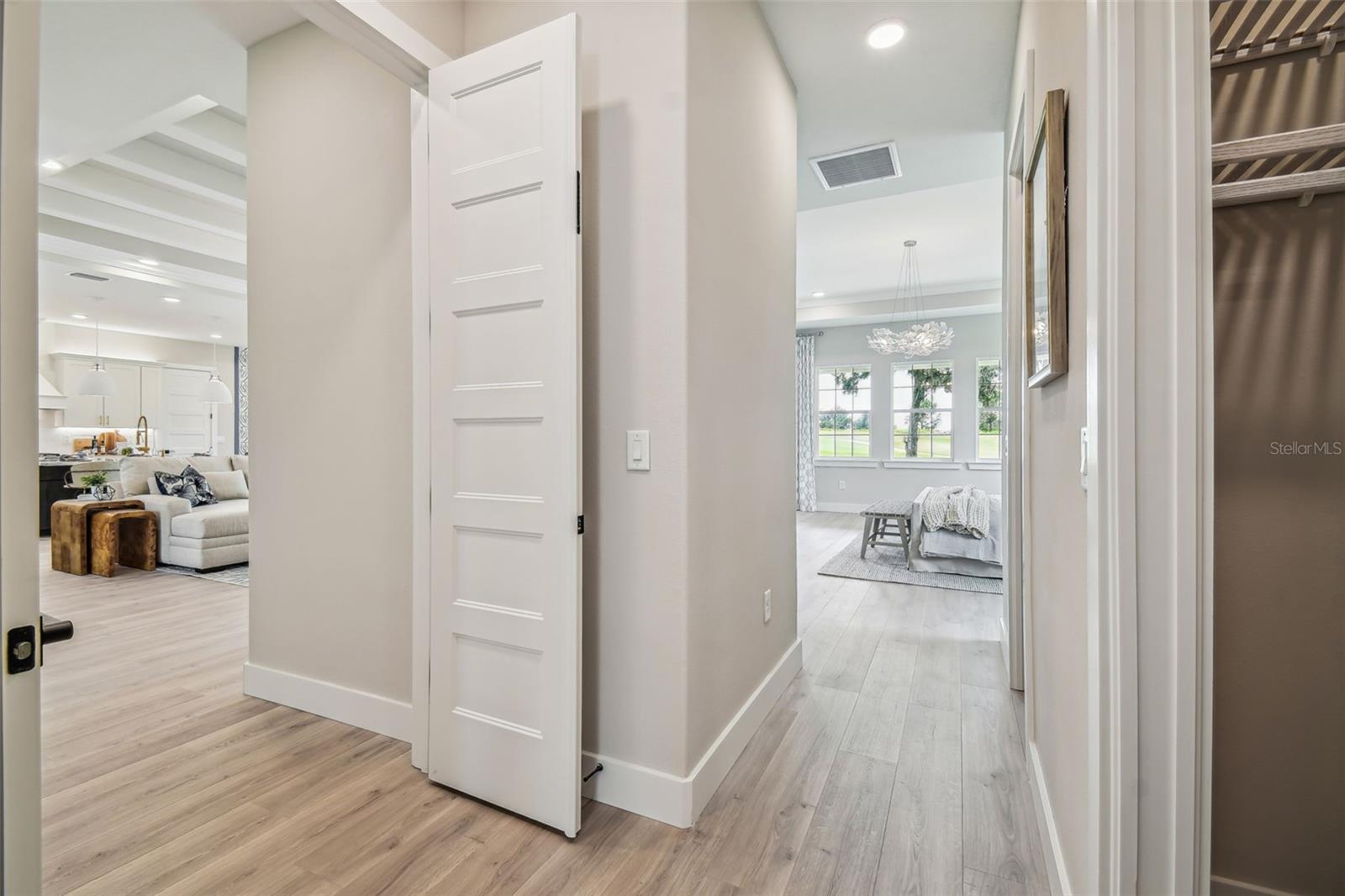 Image 66 of 100 For 6470 Summit View Drive